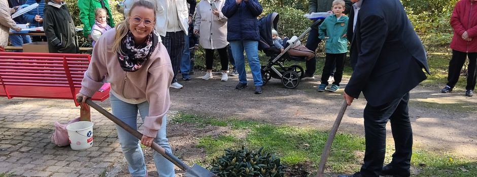17. Pflanzaktion: Rhododendron-Park in Grünhof-Tesperhude wächst weiter