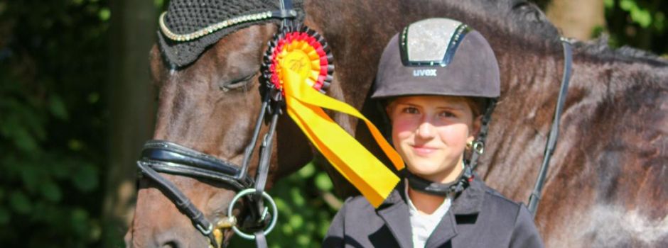 Coline Scharf ist die beste Reiterin