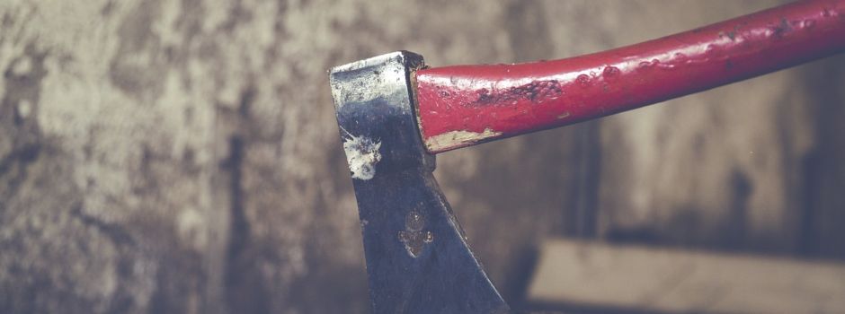 Mit Beil auf Mann losgegangen: Prozess gegen 60-Jährigen in Worms