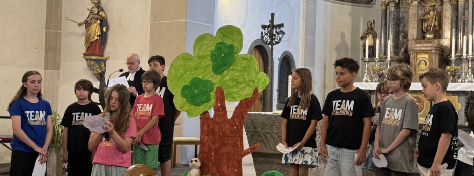 Erdmännchenklasse verlässt den sicheren Bau