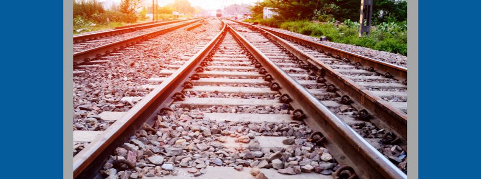 Bauarbeiten an der Bahnbrücke am Horneburger Bahnhof