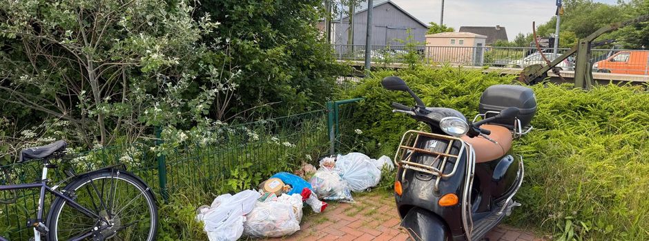 Illegaler Müll am Klanxbüller Bahnhof