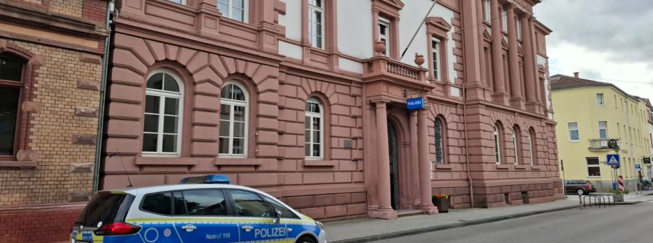 „Psychischer Ausnahmezustand“: Frau will Passanten mit Eisenstange attackieren