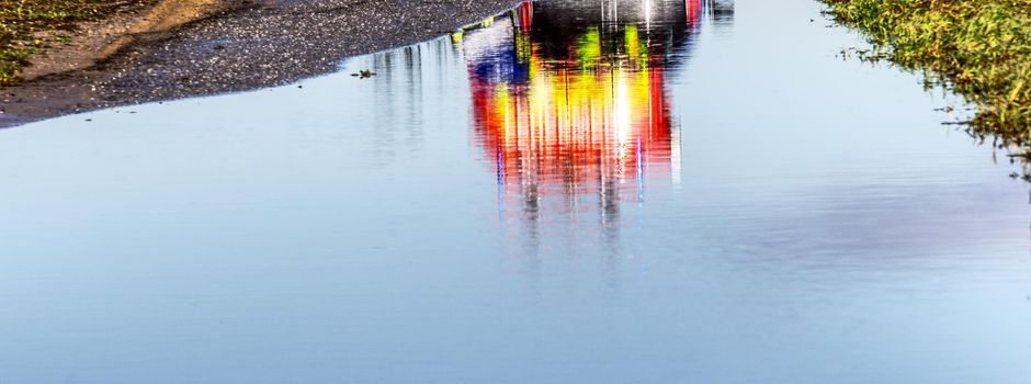 Starkregen in Leisel: Überflutungen und Feuerwehr im Einsatz