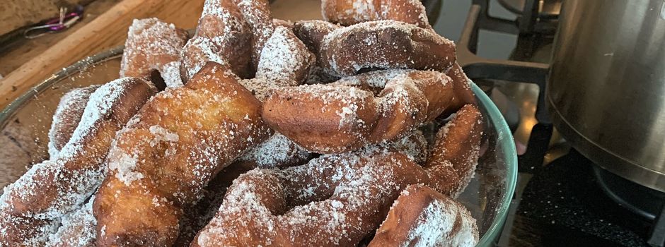 Von Kreppel, Berliner und Pfannkuchen - närrisches Gebäck, ernsthaft betrachtet