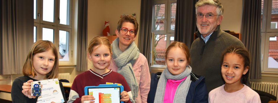 BOB3 - Ein kleiner Roboter in der Grundschule