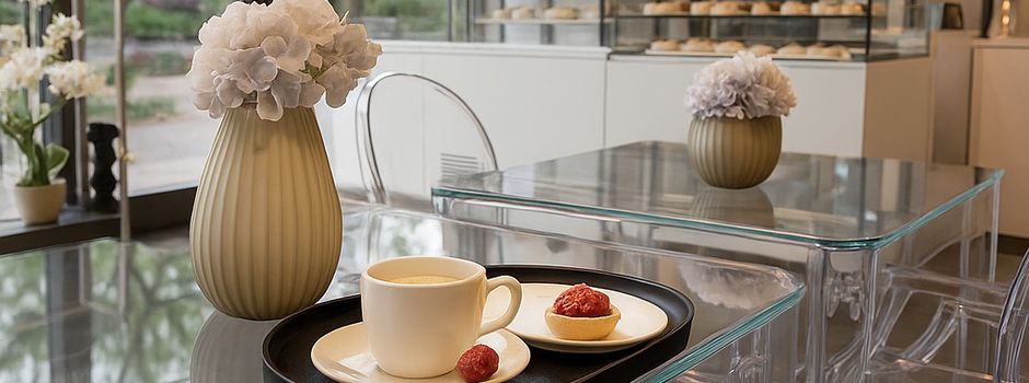 Croissants und Designermode: Neues Gastro-Konzept in Wiesbaden