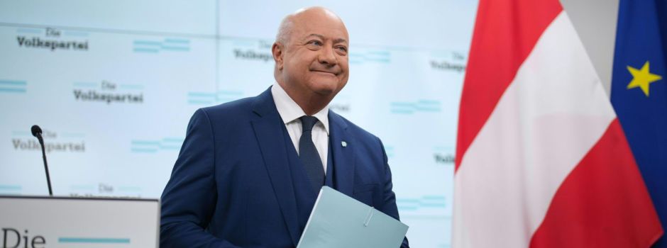 Drei Mitte-Parteien bilden Koalition in Österreich