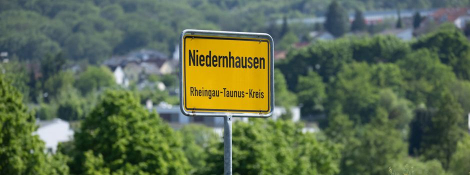 Neuer Seniorenwegweiser für Niedernhausen veröffentlicht