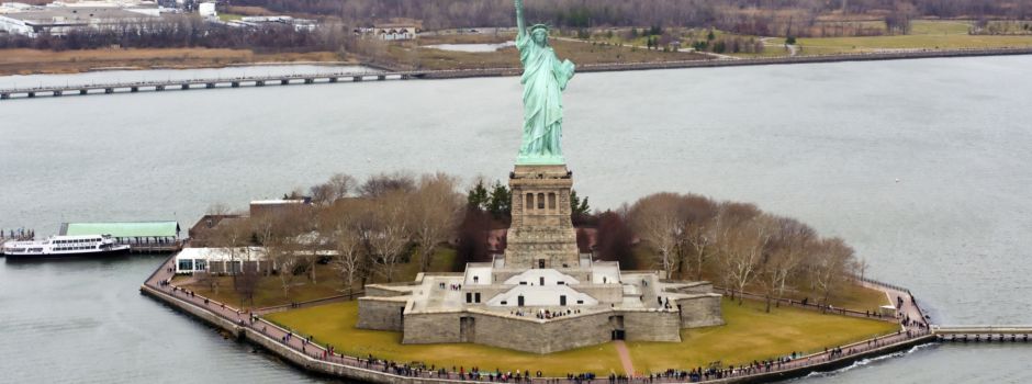 Die Freiheitsstatue steht auf Amöneburger Zement