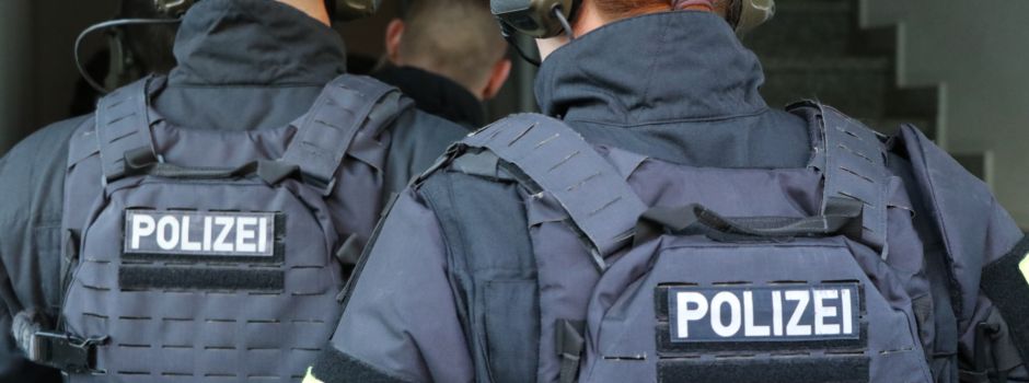 SEK-Einsatz in Alzey: Verwirrter Mann bedroht Frau mit Messer