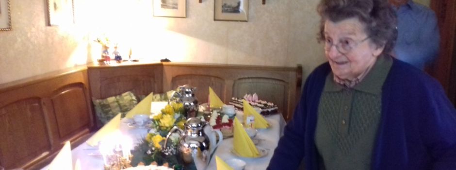 Ortsgemeinde Guntersblum gratuliert Elisabeth Hill zum 100. Geburtstag