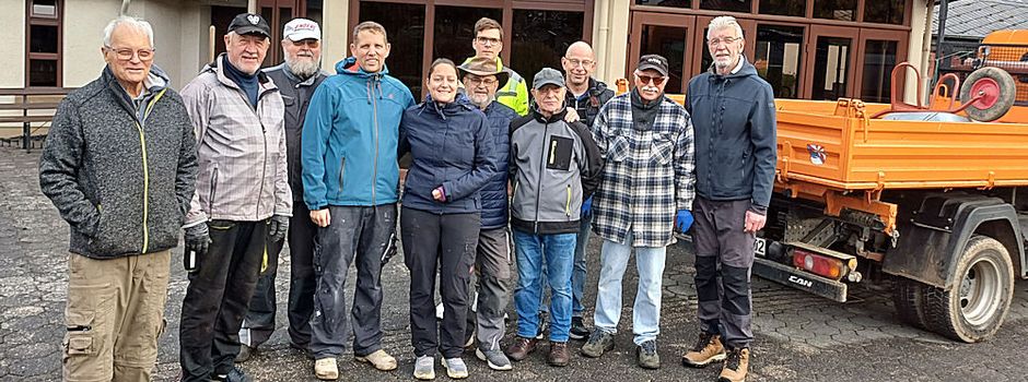 Friedhof Niederzissen erfolgreich gesäubert  
