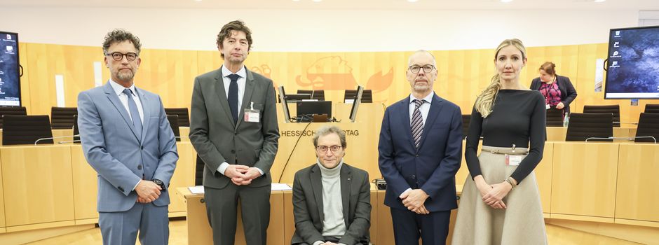 Drosten & Co. in Wiesbaden: Hessen zieht Bilanz der Corona-Politik