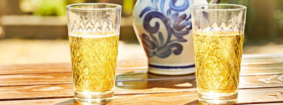 Sauer macht frisch – und hält schlank: Expertentipps für den besten gespritzten Apfelwein