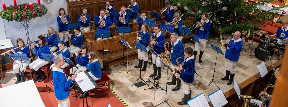 Stehende Ovationen für Weihnachtskonzert des Musikzug-Orchesters 