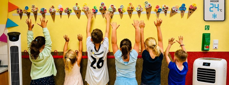 Die Kita-Kinder der Komm. Kita „Die kleinen Strolche“ jubeln!