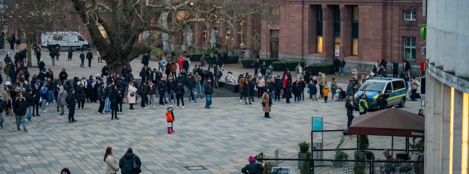 Großeinsatz am Wiesbadener Hauptbahnhof – Polizei räumt Lili