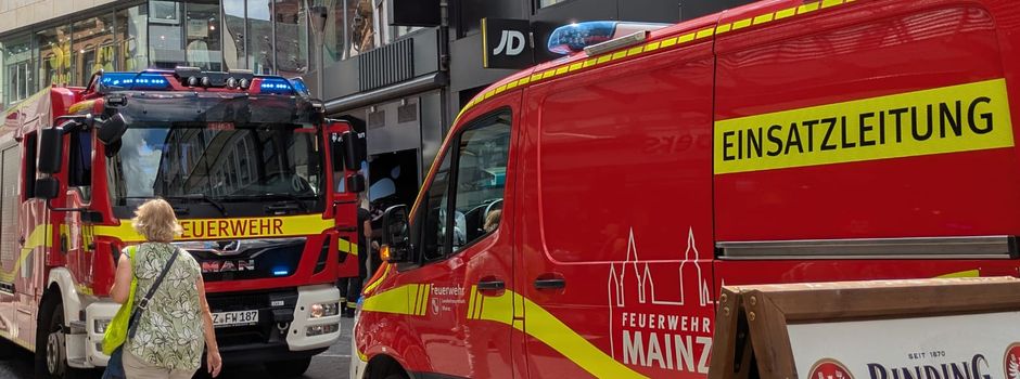Brand im ehemaligen Listmann-Gebäude in Mainz