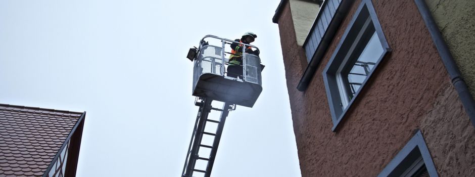 Mann droht in Koblenz mit Sprung vom Dach – Großeinsatz der Polizei