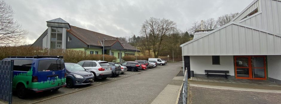 Parkplatzsituation am Engenhahner Bürgerhaus: Hier ändert sich was!