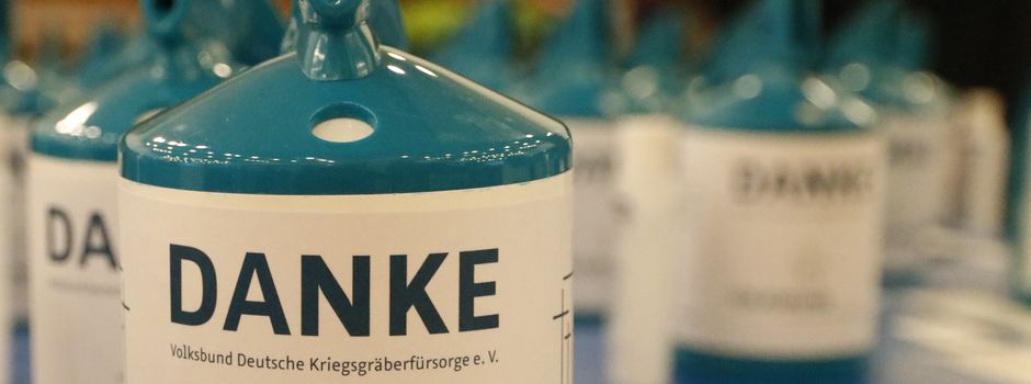Soldatinnen und Soldaten sammeln Spenden