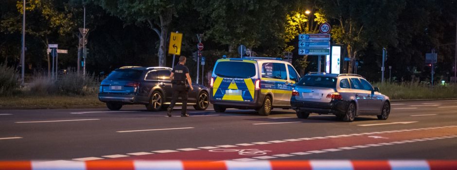 Fußgängerin (21) vor Wiesbadener Hauptbahnhof von Auto erfasst