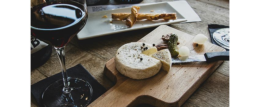 Große Eröffnung der Vinothek: Weingut Schneider / Müller laden ein