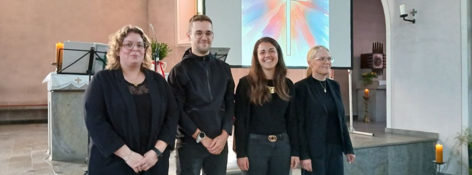 Musikalischer Kreuzweg in der Kirche St.Petrus in Ketten in Hellenhahn-Schellenberg