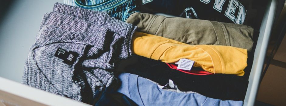 Neue Regelung für Alttextilien: Was gehört in die Altkleidersammlung und was nicht?