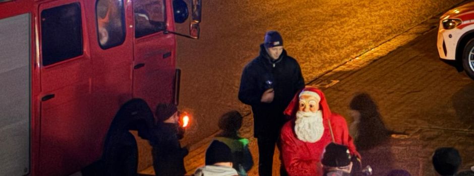 Nikolaus-Alarm am Gerätehaus! 🎅🚒 Danke für einen tollen Abend am 6. Dezember