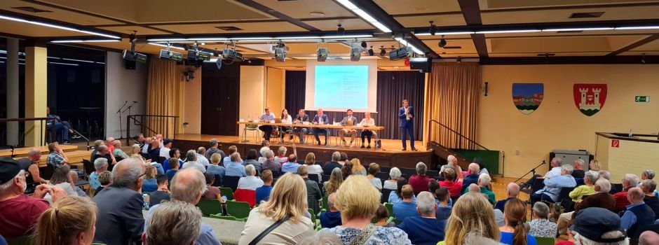 Geplante Flüchtlingsunterkunft: Stadt Niederkassel informiert Bürger