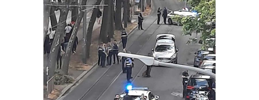 Großeinsatz: Polizei mit Maschinenpistolen in der Neustadt