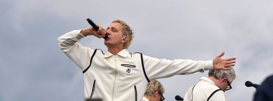 Plötzlich standen sie da: Kraftklub schockt Rock-am-Ring-Besucher