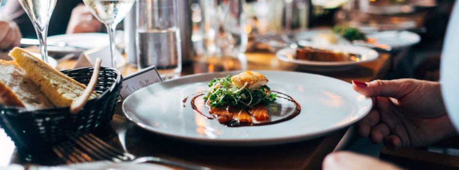 4 Augsburger Restaurants, bei denen es Silvestermenüs zum Abholen gibt
