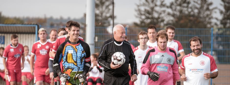 Fußball, Tradition, Inklusion und eine große Spende für den Hospizverein Mayen
