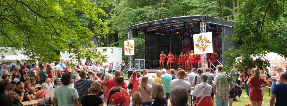 Nach 3 Jahren: Langeler feierten wieder ein löstiges Wiesenfest