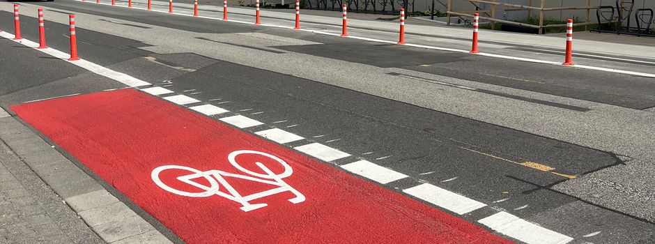 400 Meter langer Radstreifen in Wiesbaden eingerichtet