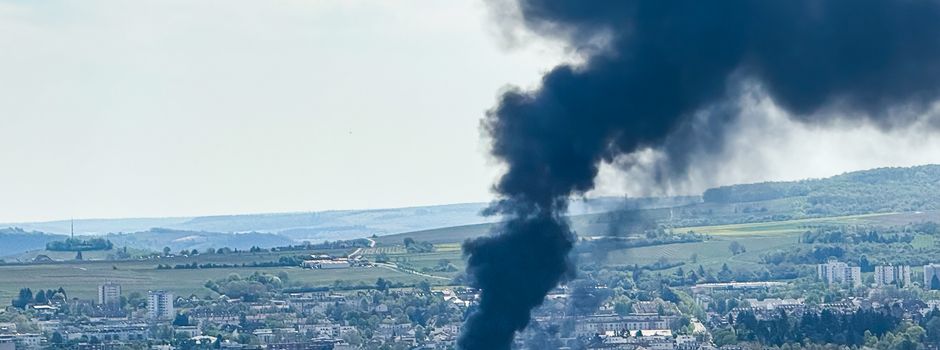 Massive Rauchwolke über Bad Kreuznach