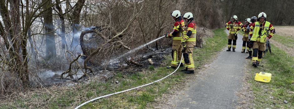 Heckenbrand an der Woblitz