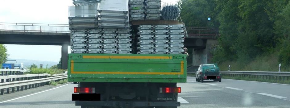 Über 5 Tonnen zu viel: Polizei zieht Lkw bei Mainz aus dem Verkehr