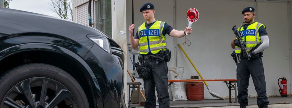 Stationäre Kontrollen an allen Landgrenzen - Union will mehr