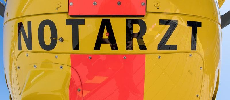 Motorradunfall im Westerwald: Bikerin kracht in Baufahrzeug