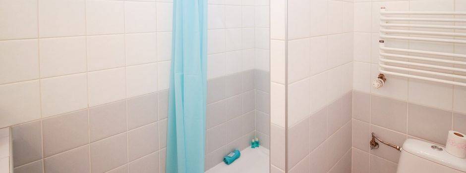 Weitere Duschmöglichkeiten für vom Hochwasser betroffene Personen eingerichtet