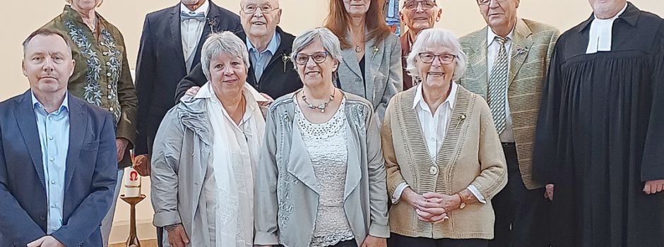 Konfirmationsjubiläum in Burgbrohl: Ein Fest des Glaubens und der Gemeinschaft