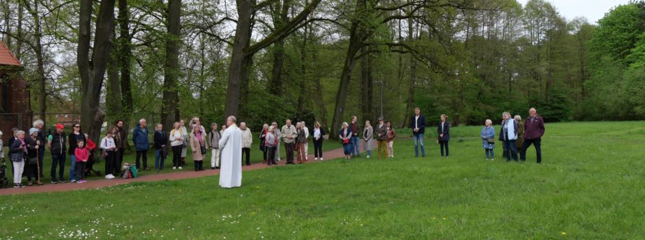 Rund 100 Gäste beim Streuobstwiesenfest der Kirchenstiftung in Munster