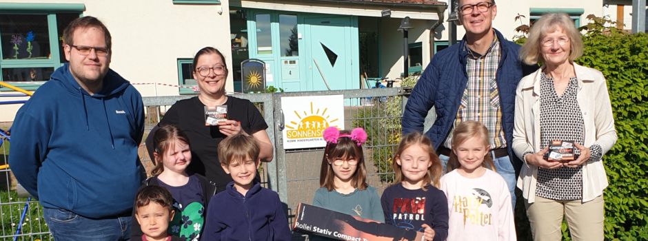 Digitalkameras für alle Kindergärten  -Förderverein Kinder und Jugend (KiJu)