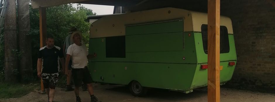 Schleppdach für den Getränkewagen