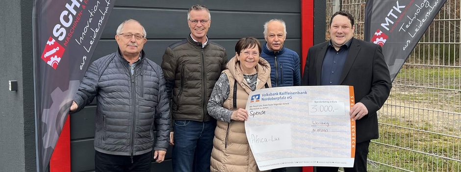 Kräftige Finanzspritze für Africa Luz von Hydraulik-Schlögl