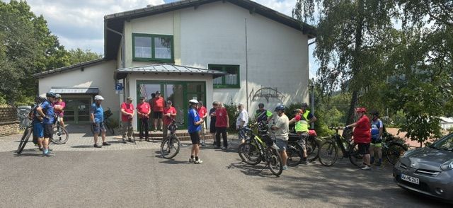 Junge Baachwätz bleiben nicht ra(s)tlos